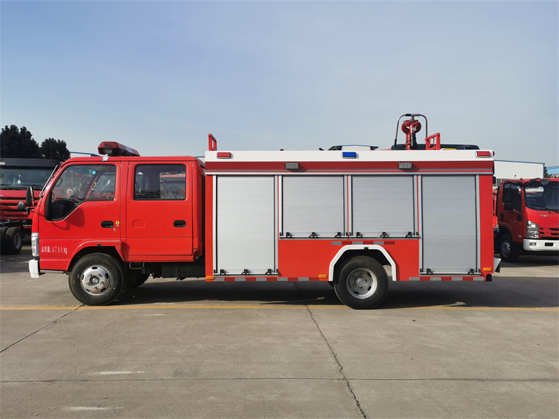 600P慶鈴水罐消防車(2噸)圖片